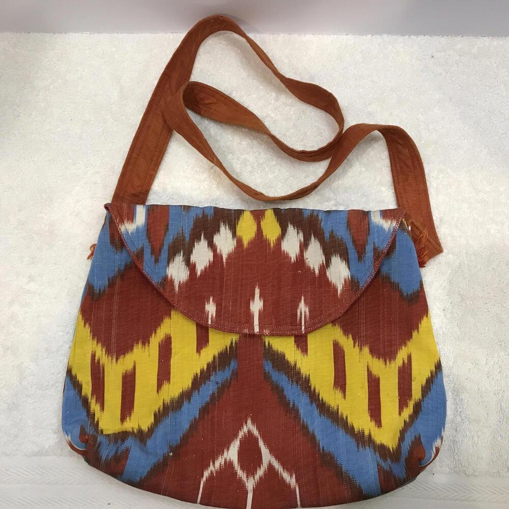 Handwoven  Uzbekistan Ikat Shoulder Bag/Vintage/Never Used￼